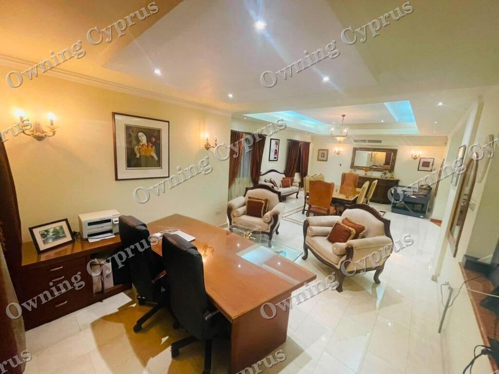 Upper Floor House/Office in Paphos