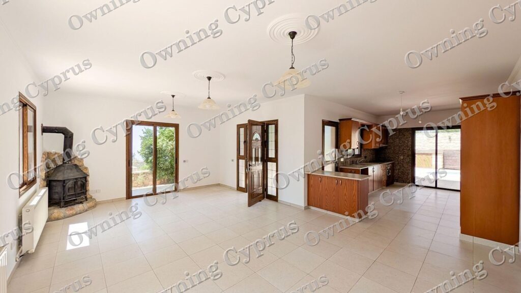 Detached two-storey House in Ineia, Paphos – 41056