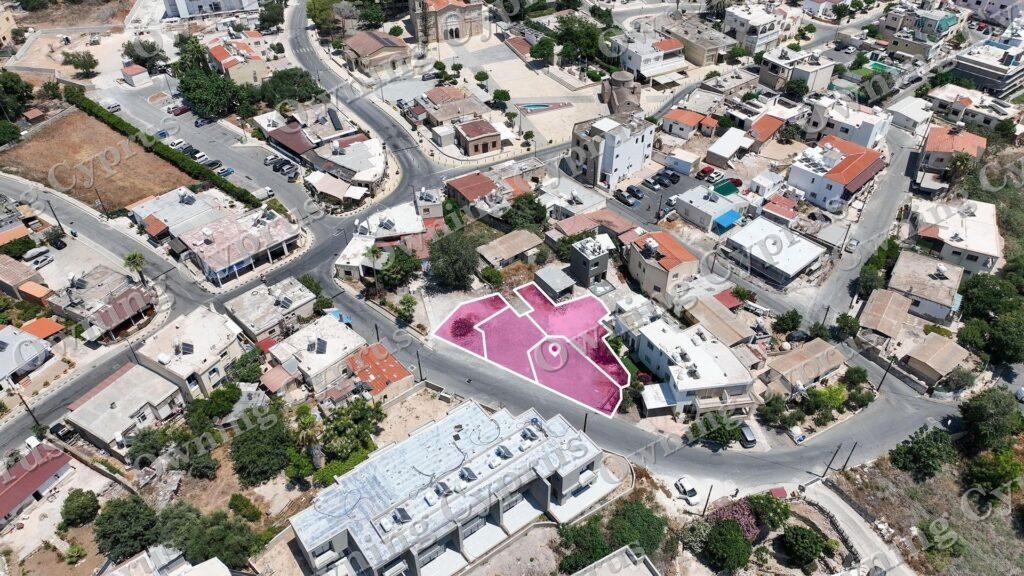 Four Adjacent Commercial Fields in Chloraka, Paphos – 46081