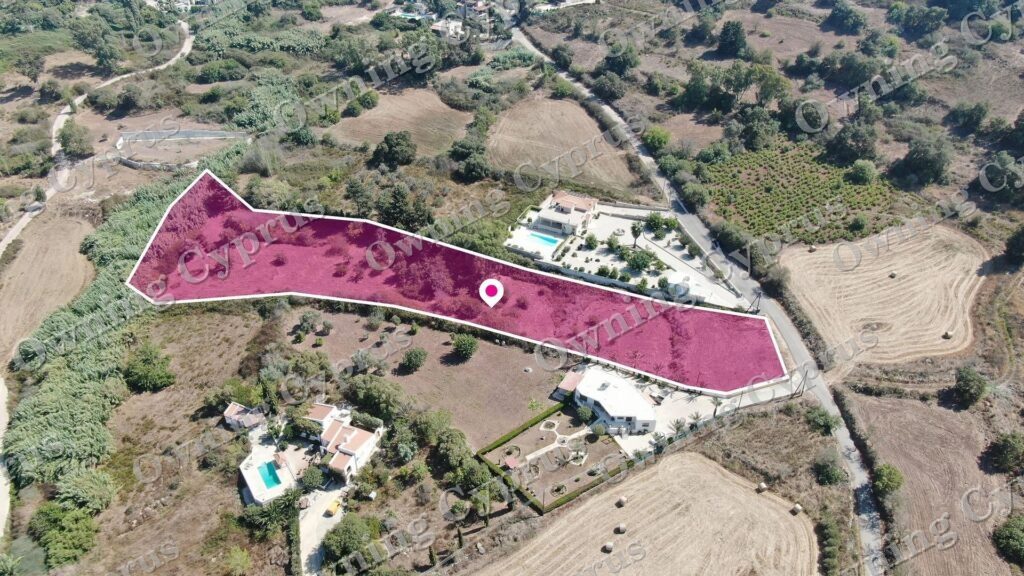 Touristic Field, Drouseia, Paphos – 43377