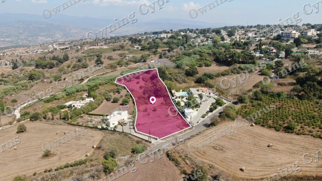 Touristic Field, Drouseia, Paphos – 43377