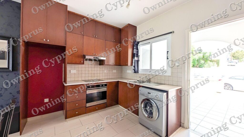 Two-Bedroom Apartment in Mesa Chorio, Paphos – 42088