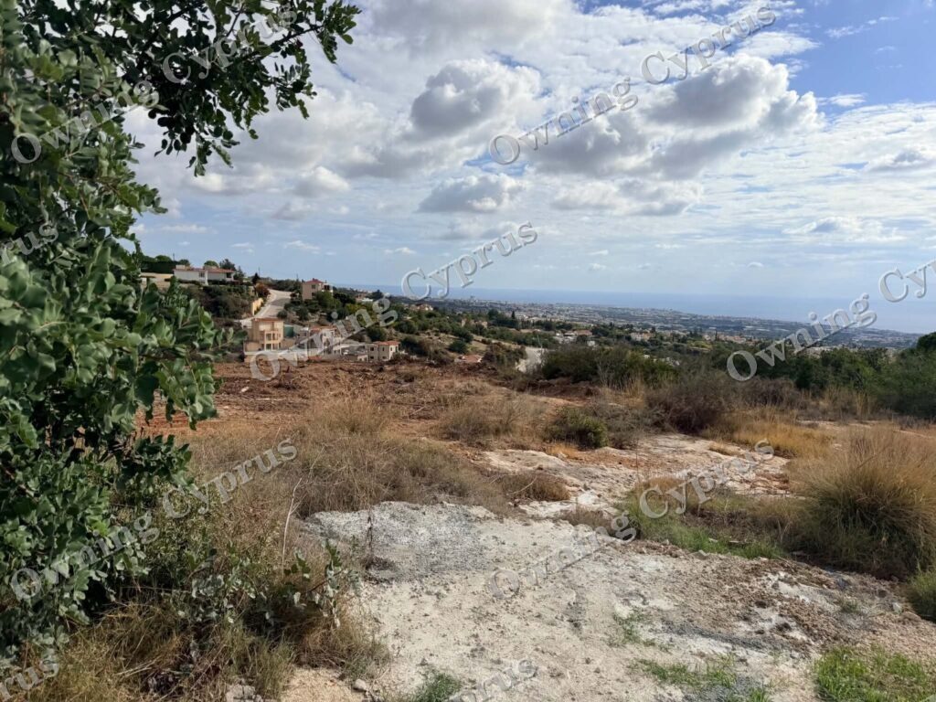 Field in Tala