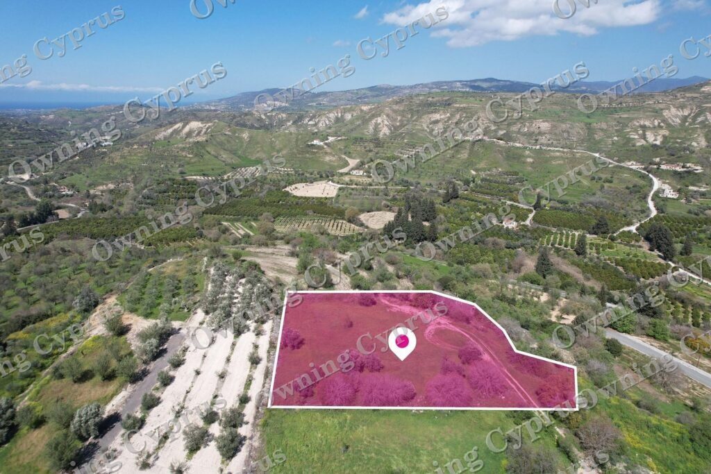 Residential Field in Giolou, Paphos – 30296
