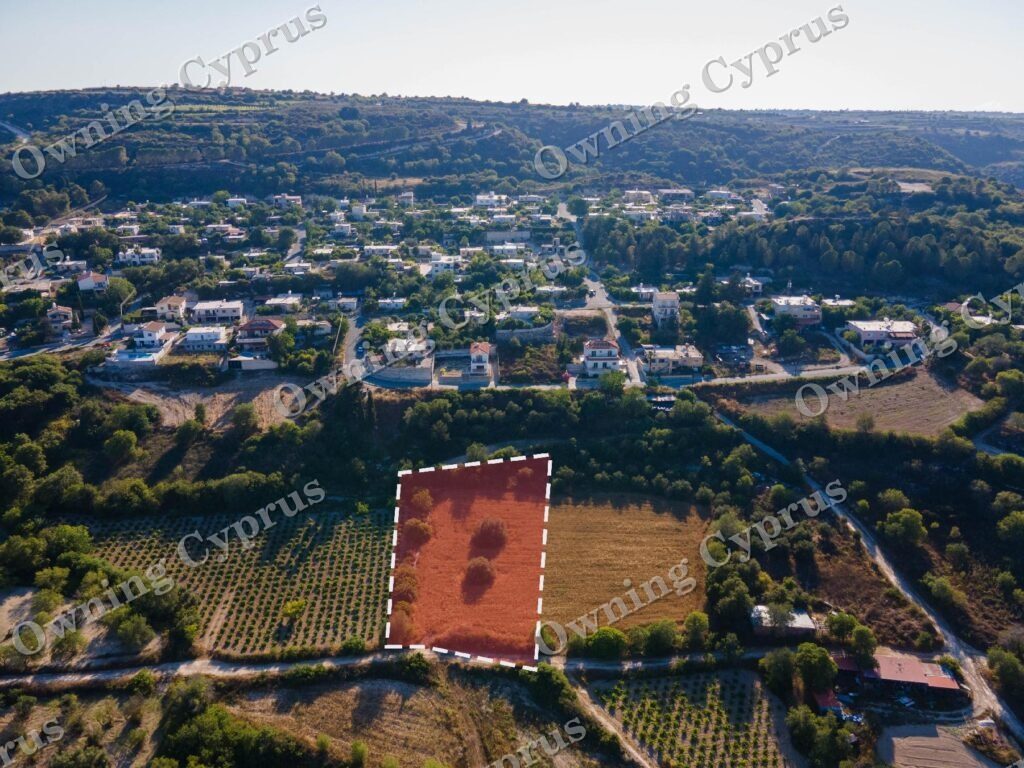 Field for sale, Theletra - PR38059
