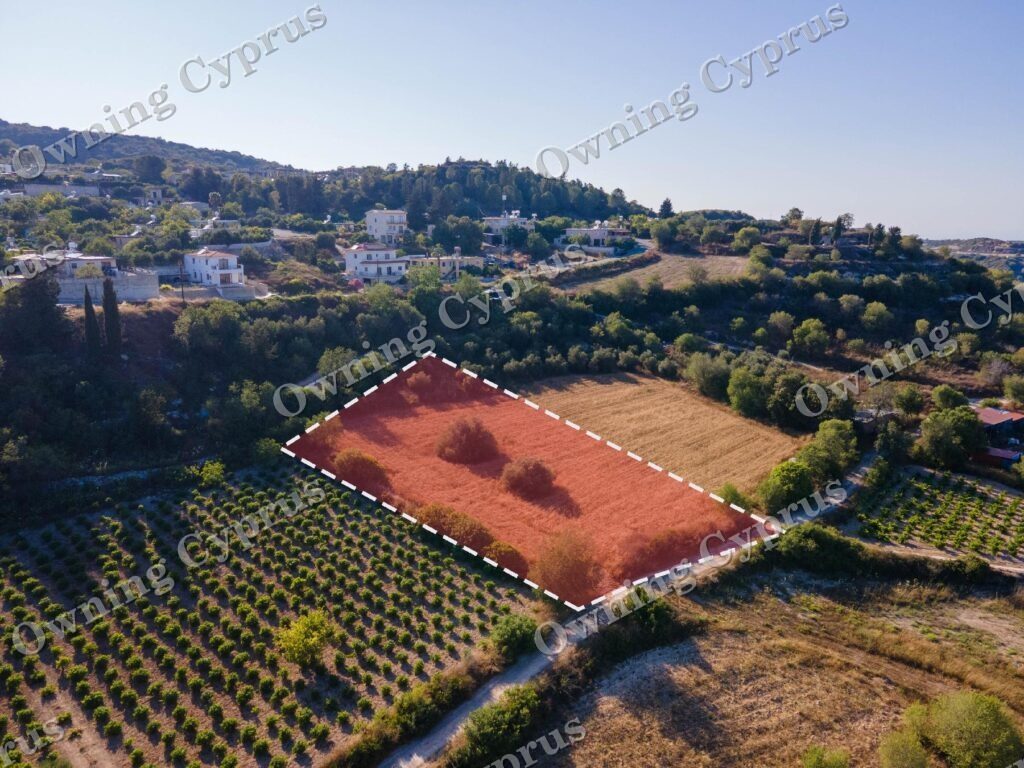 Field for sale, Theletra - PR38059