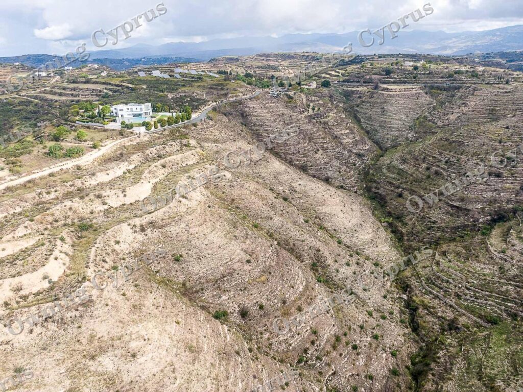 Field for sale, Tsada - PR46867